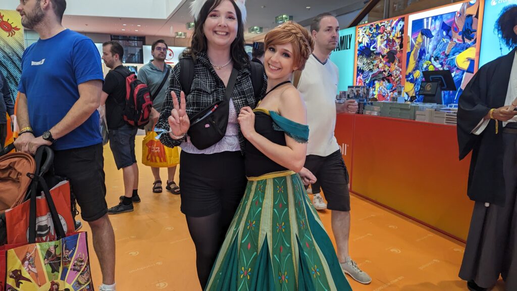Mit KittiCat Cosplay als Anna aus Frozen