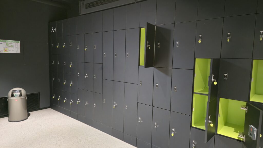 Schließfächer im UG der Künstlerhalle im Comic Park 2025